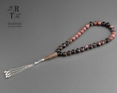 Rodonit Taşı 33’lük Tesbih 8 mm | Sevgi Enerjisi • Duygusal Şifa • Kalp Frekansı