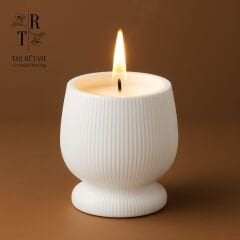 Minimal Ayaklı Beton Tealight Mumluk – 7 cm Dekoratif Mumluk
