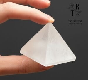Selenit Taşı Piramit 5 cm | Enerji Temizleyici Doğal Selenit Piramit Dekor
