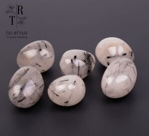 Turmalinli Rutil Kuvars Doğal Taş (10–15 gr) | Enerji ve Aura Temizleme Taşı